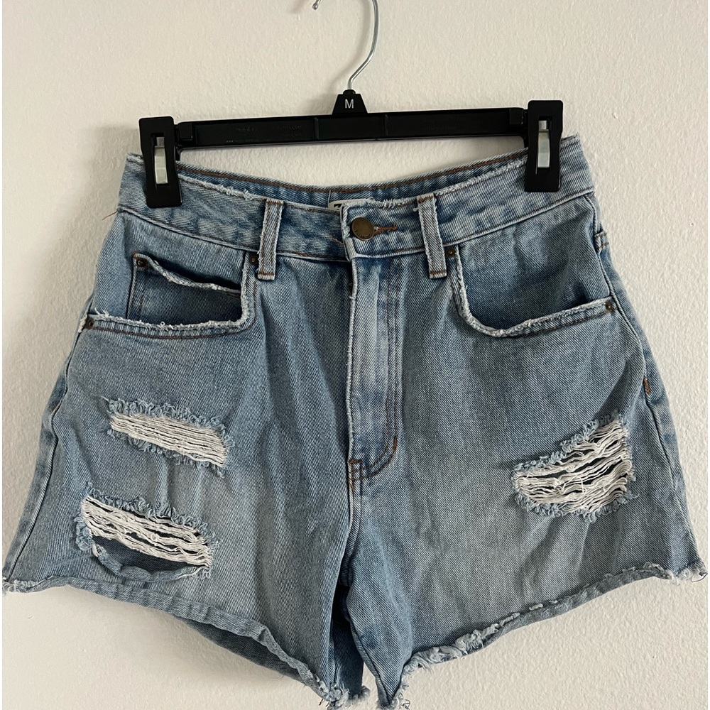 Billabong shorts